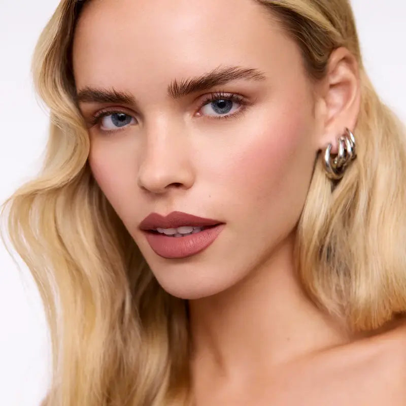 Sculpted Luxe Lip Liner™